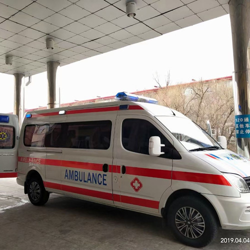 鸡冠救护车出租服务案例2